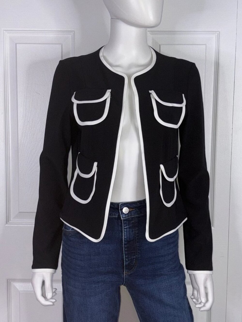 JOSEPH RIBKOFF women's blazer size 8